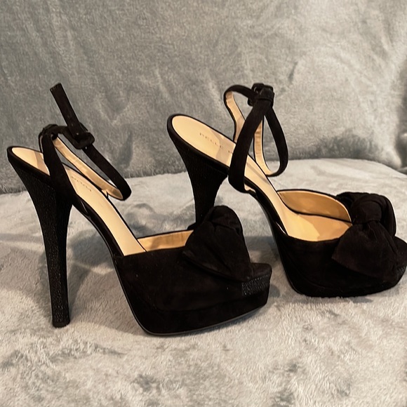 Pelle Moda black 6” heels - sz 9 - Picture 2 of 7
